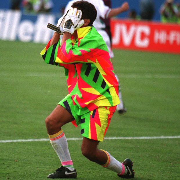 The Most Unfortunate Sports Kits Ever (21 pics)