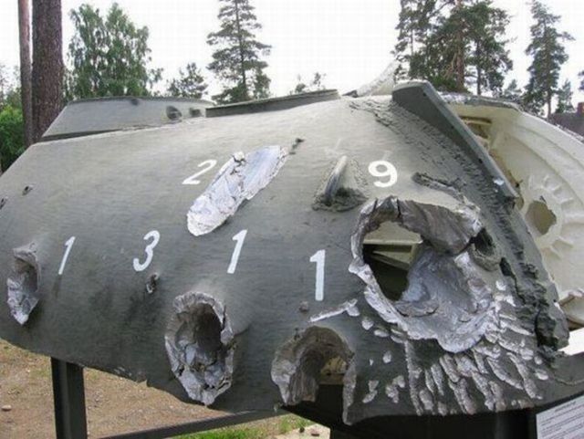 The Power of Armor-Piercing Shells (13 pics)