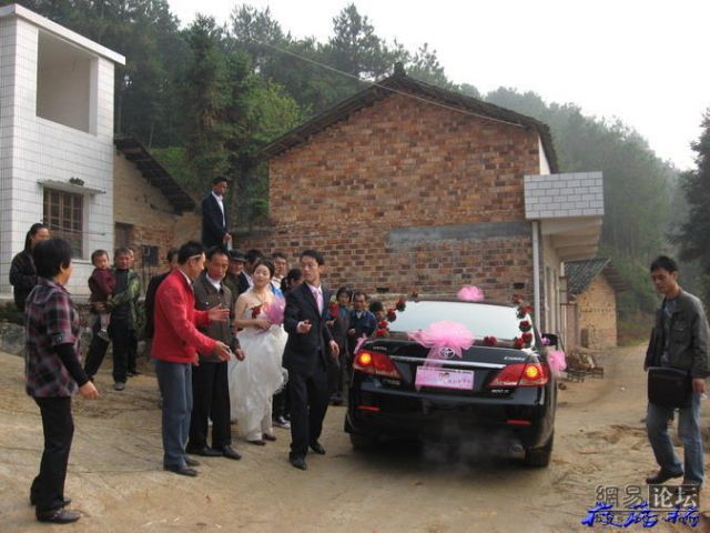 Chinese Wedding Fail (9 pics)