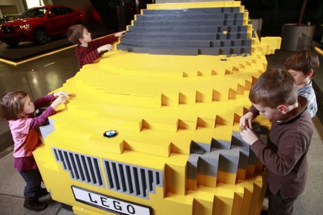 Full-Size Lego Replica of a BMW X1 (9 pics)