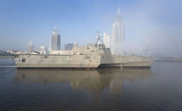 The USS Independance LCS-2 (21 pics)