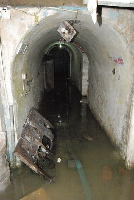 Underground City in Case of Nuclear Attack in China (23 pics)