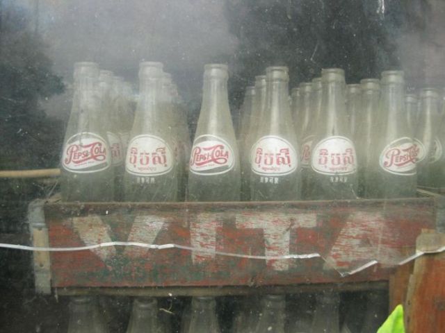 Battambang’s Abandoned Pepsi Cola Factory (11 pics)