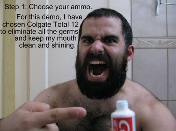 How to Brush Your Teeth Like a Spartan (7 pics)