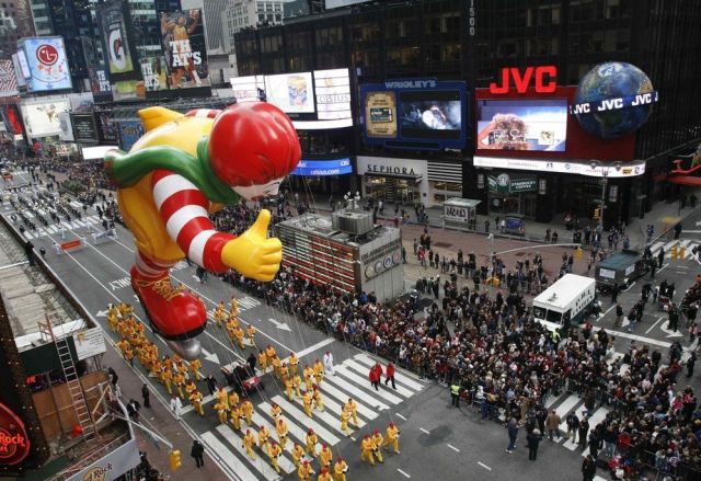 Thanksgiving Day Parade (16 pics) - Izismile.com