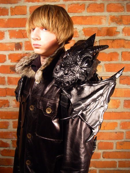 Backpack for Goths (14 pics)