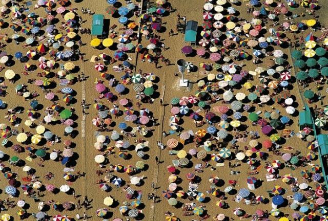 Collection of Beautiful Aerial Photographs from All around the World (59 pics)