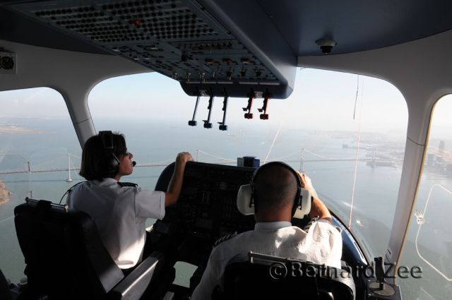 Flight on an Airship (60 pics)