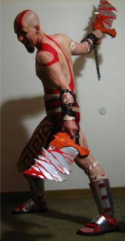 The Coolest Video Games’ Costumes (20 pics)