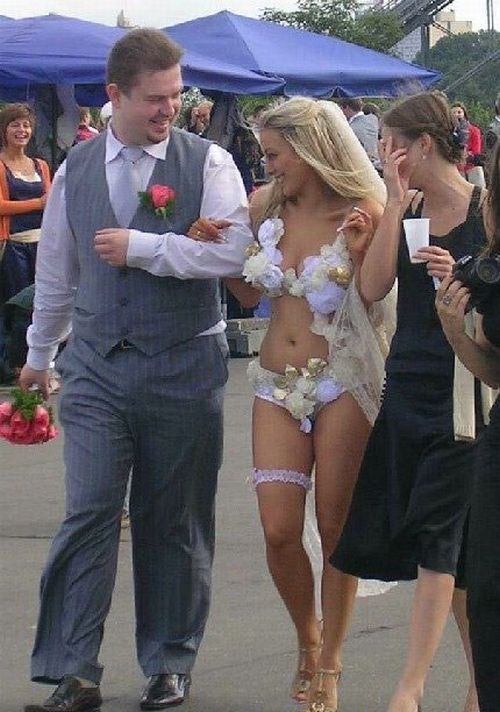 Amusing Pictures from Weddings. Part 2 (93 pics)