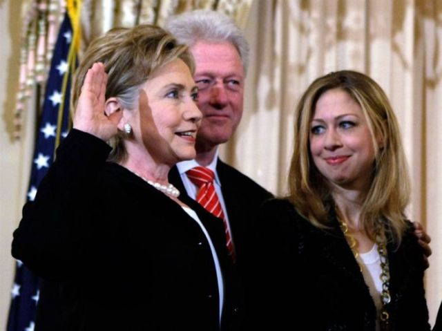Chelsea Clinton, Daughter of Hillary and Bill Clinton (29 pics)