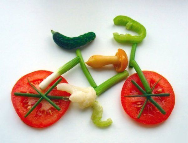 Fun with Fruits, Vegetables, Eggs and Other... (138 pics)