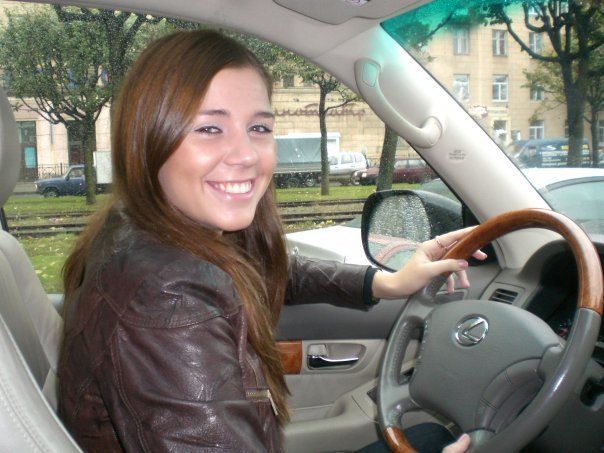 Russian Girls Behind the Wheel (53 pics)