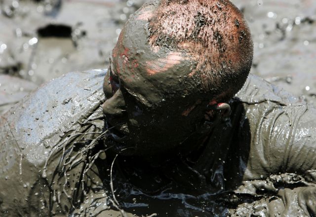 These People Aren’t Afraid of Getting Dirty ;) (22 pics)
