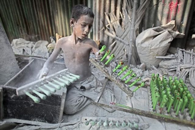 Child labor in Bangladesh (15 pics)