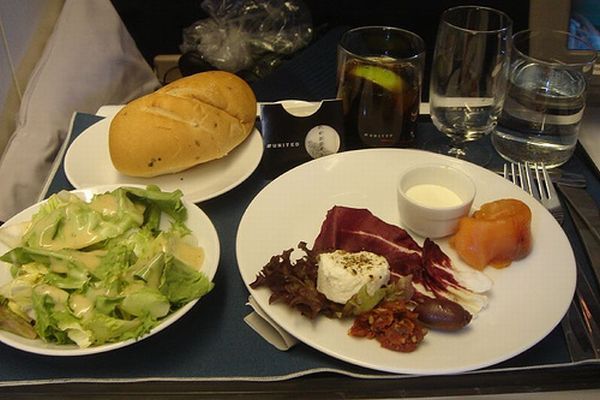 Fly First Class! (30 pics)