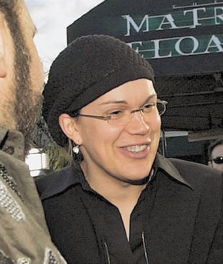 Who is This Woman and What Does She Have To Do with the Matrix? (12 pics)
