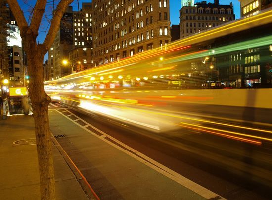 Stunning Light Trail Photos (27 pics) - Izismile.com