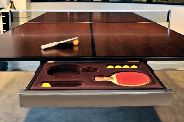 A Great Desk for any Office (10 pics)