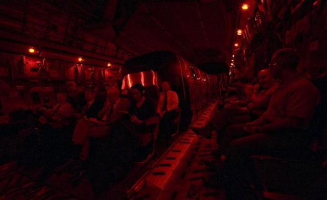 Flying in the C-17 Swank Flying Residence (23 pics)