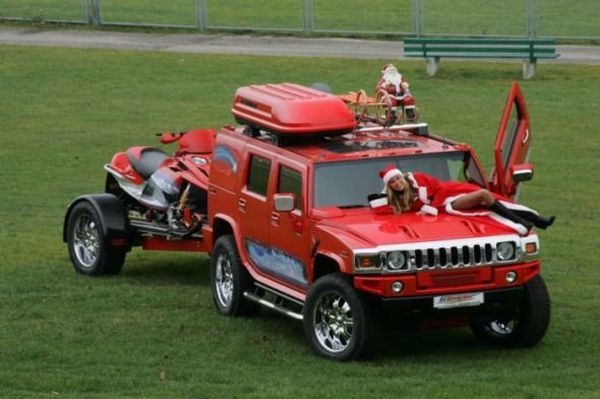 Bad Ass HUMMER of Santa Claus (10 pics)