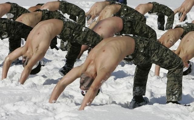 The Annual Winter Military Exercises in South Korea (14 pics)