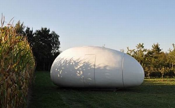 Blob VB3 – an Interesting Egg Shape Mobile Unit (23 pics)