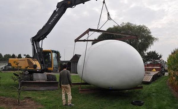 Blob VB3 – an Interesting Egg Shape Mobile Unit (23 pics)