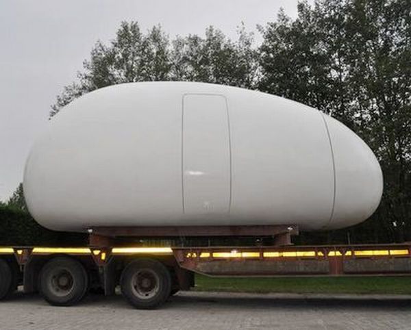 Blob VB3 – an Interesting Egg Shape Mobile Unit (23 pics)