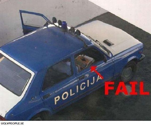 Cops’ Fails (70 pics)