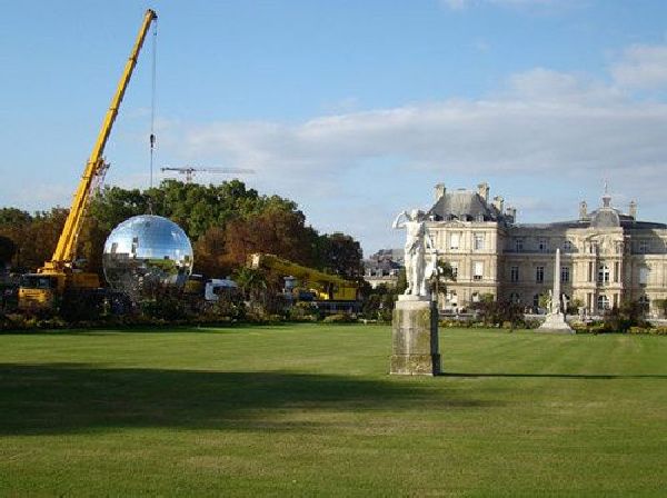 World’s Biggest Disco Ball (10 pics)