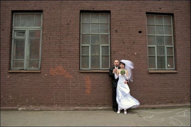 Amusing Wedding Photo Project (18 pics)