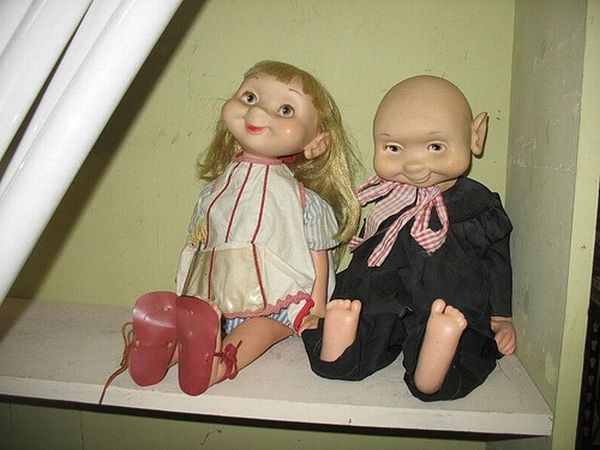 These Dolls Will Make You Feel the Fear (15 pics)