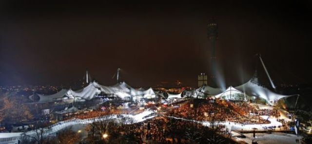 Red Bull Crashed Ice 2010 (27 pics)