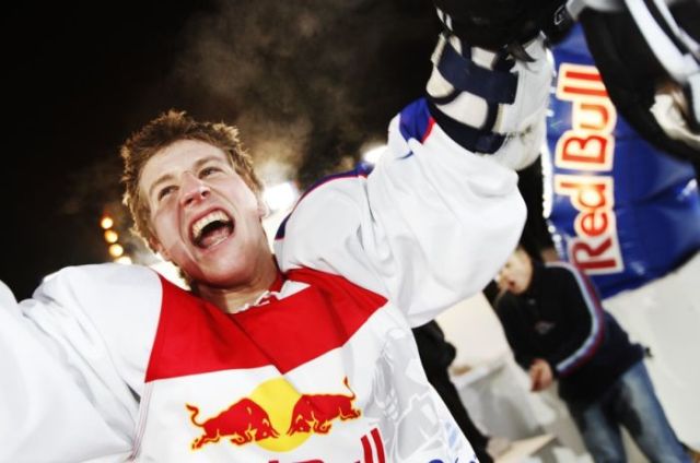 Red Bull Crashed Ice 2010 (27 pics)