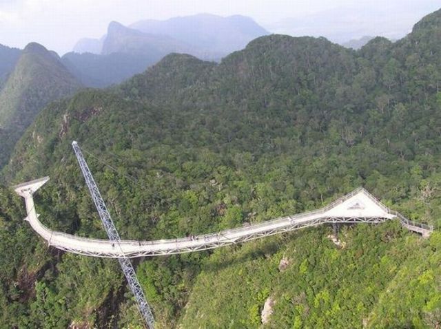 The Sky Bridge of Malaysia (20 pics)