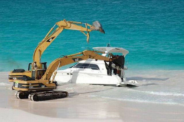Not Exactly the Way You Want to Treat Your Million Dollar Yacht? (18 pics)