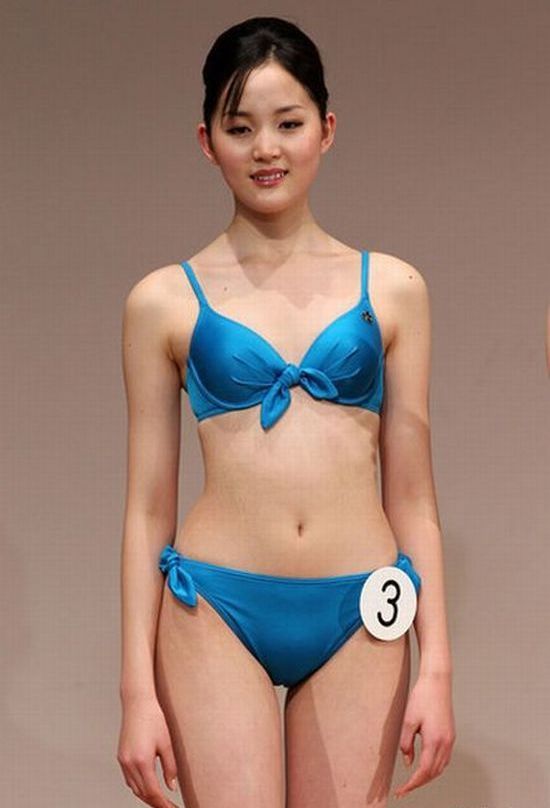 Miss Japan 2010 From Kimonos To Bikinis 9 Pics Picture 5 Miss Japan 2010 From Kimonos To Bikinis 9 Pics Picture 5