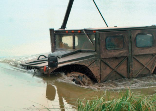 A Homebuilt Russian Hummer (29 pics)