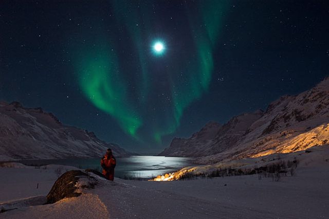 Magical Pictures of Aurora Borealis (17 pics)