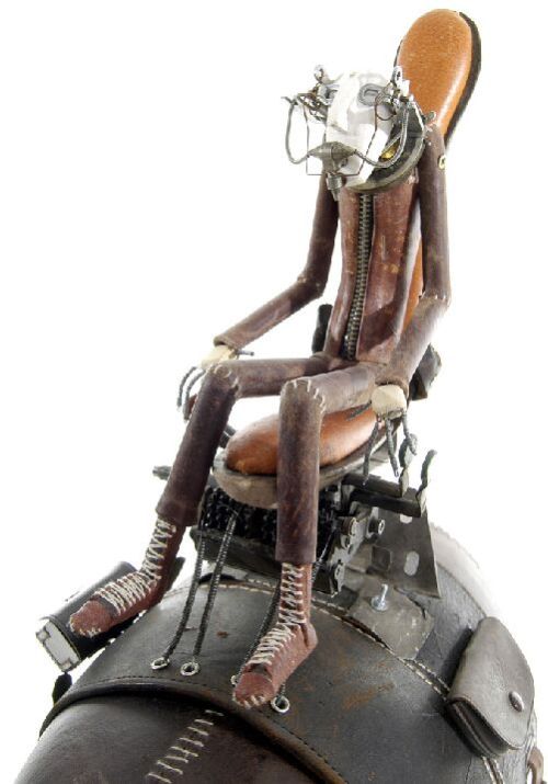 Awesome Sculptures a la Steampunk (250 pics)