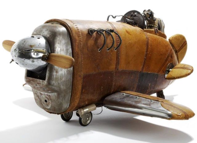 Awesome Sculptures a la Steampunk (250 pics)