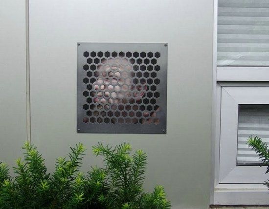Cool Stickers to Scare Passersby (20 pics)