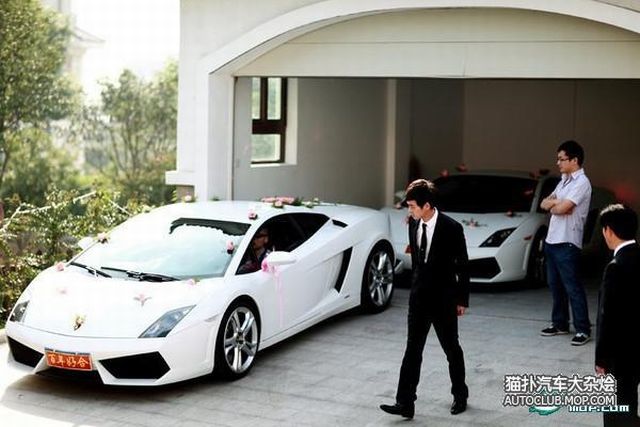 Exotic Chinese Wedding Rides (24 pics)