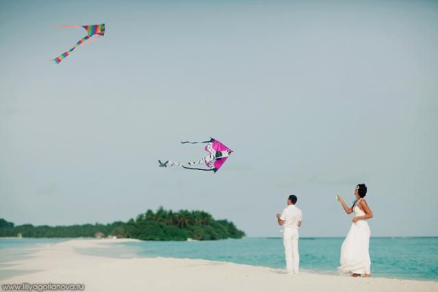 A Tropical Wedding (99 pics)