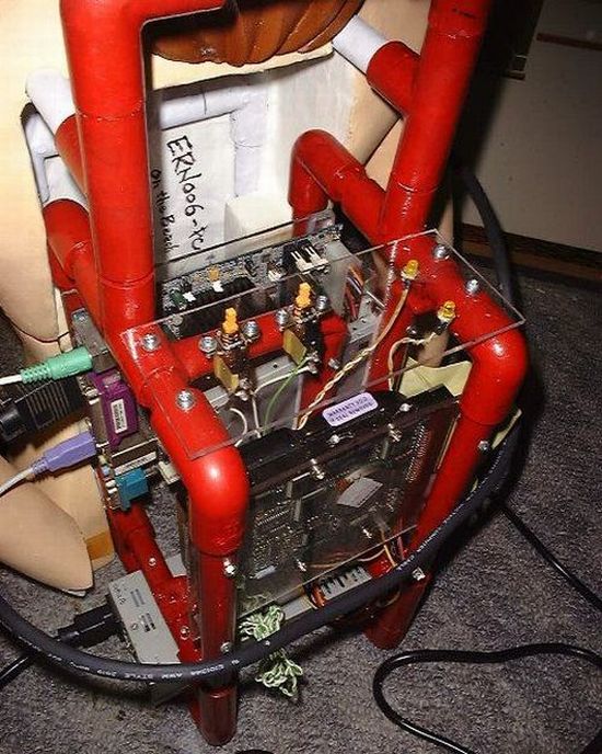 Sexy Girl Bikini PC Case Mod (19 pics)