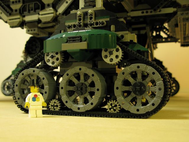 Lego Streampunk Crawler Town (15 pics)