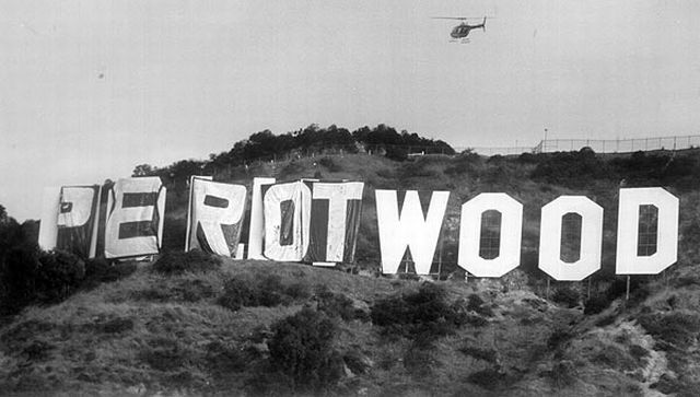 When Pranksters Had Fun with the Famous Hollywood Sign! (8 pics)