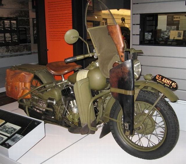 The Second World War Motorcycles (16 pics)