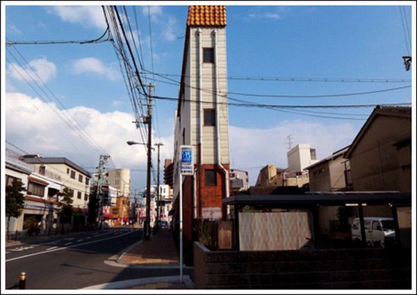 Japanese Skinny Houses (22 pics)